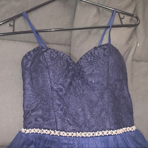 David’s Bridal junior Homecoming Dress - Picture 4 of 7